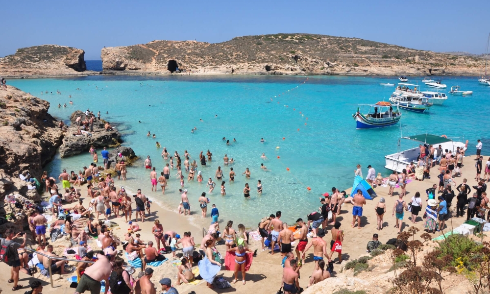 Balancing Academics and Sports During the Summer Holidays